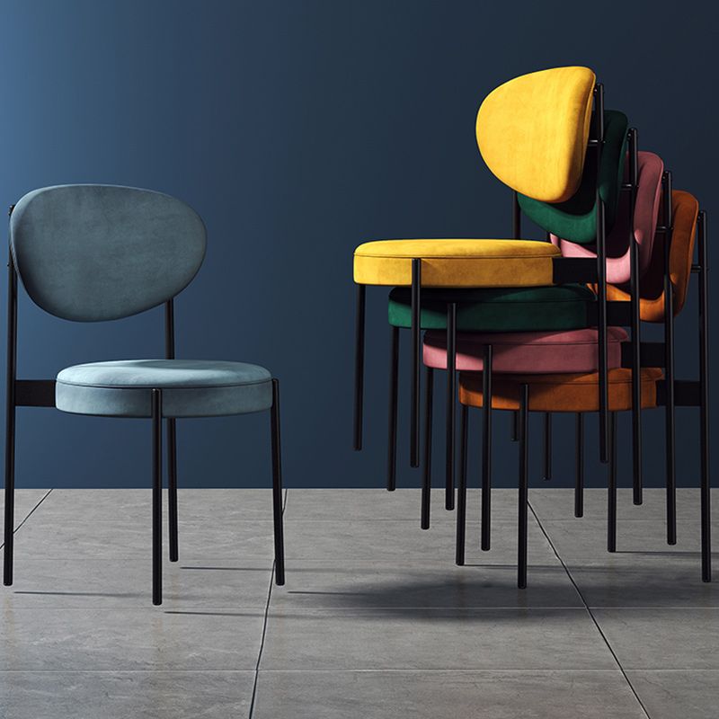 Chaise Pillaro