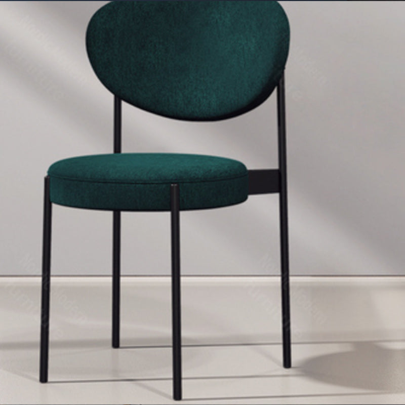 Chaise Pillaro