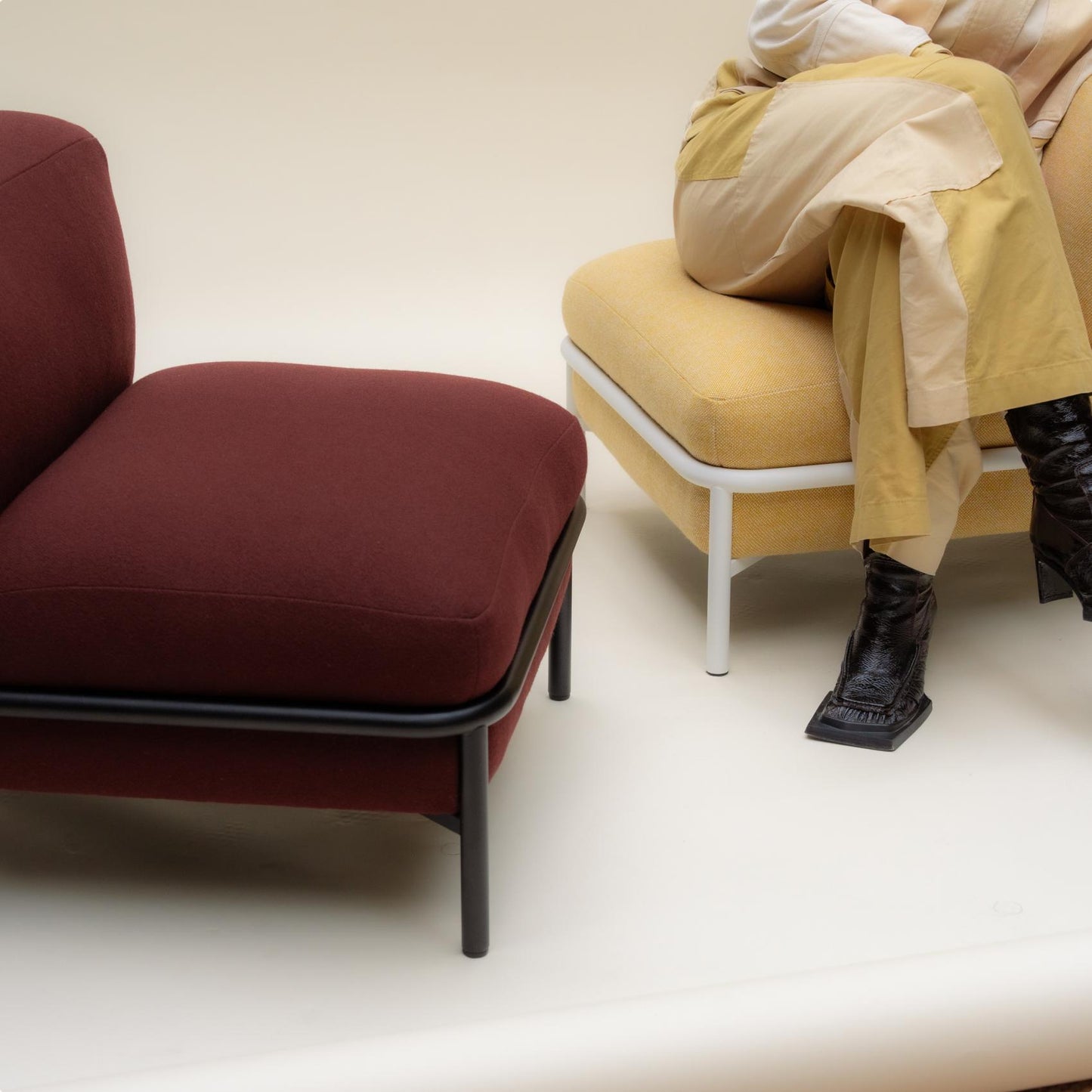 Bondy - Chair & Tabouret