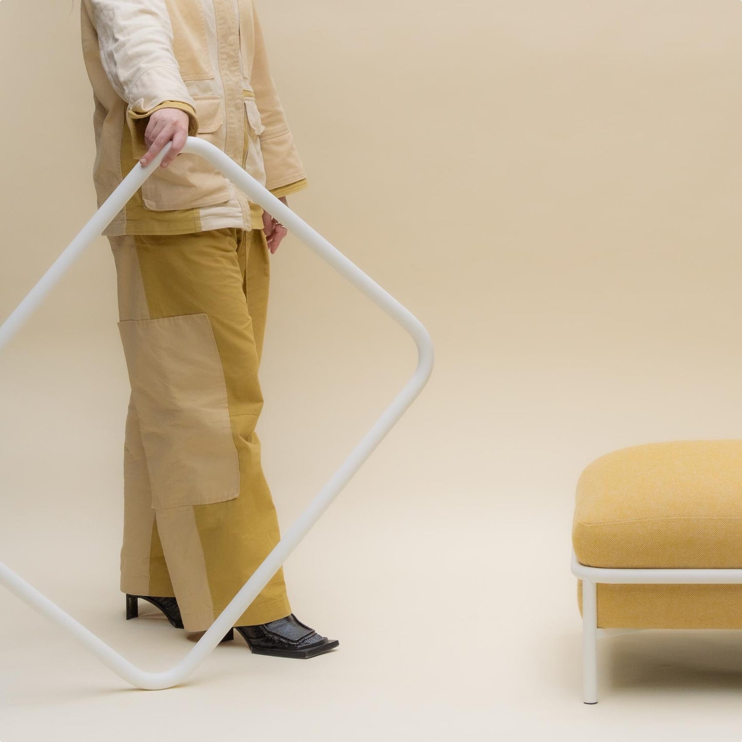 Bondy - Chair & Tabouret