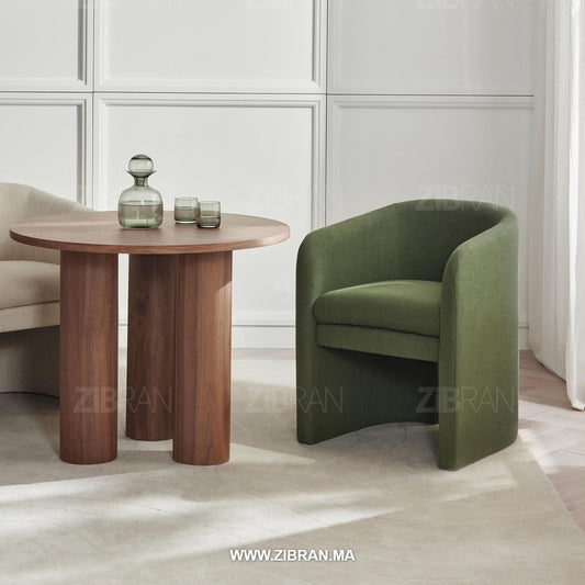 ZORENE – Fauteuil de prestige couture aux courbes iconiques | ZIBRAN – Vue sous perspective | ZIBRAN
