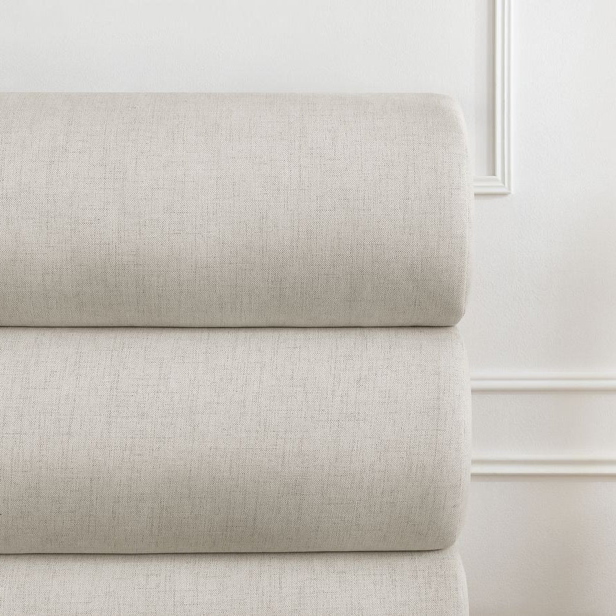 Lit Pastello ZIBRAN dans une chambre élégante détaille tète de lit tissus toile qualité premium